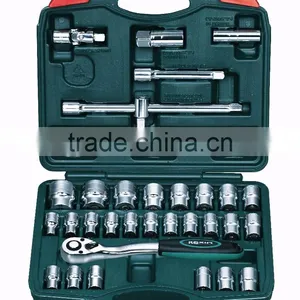 32pcs 1/2"Dr.Socket Wrench Set thumbnail-1
