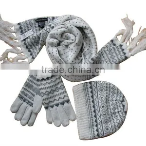 Various Design Jacquard Fashion Winter Knitted Scarf Hat Glove Sets thumbnail-4