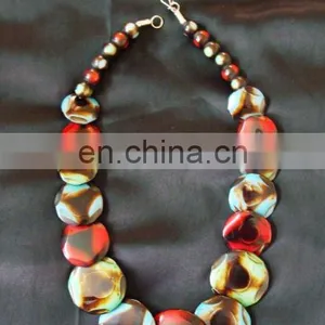 Multicolor Beaded Necklace thumbnail-1