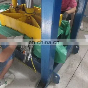 Cheapest Used Clothes Bundle Mixed Rags Used Clothing Door-to-door High Quality Used Clothes in Bales thumbnail-3