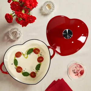 Giftware Supplier 3-Quart Enameled Cast Iron Heart Shaped Dutch Oven thumbnail-3