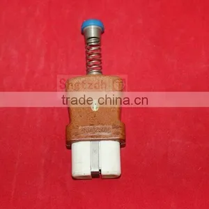 Electrical Ceramic Plug Socket thumbnail-3