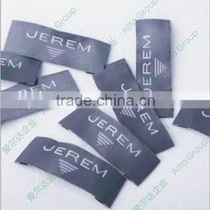 Custom Garment Woven Label thumbnail-4