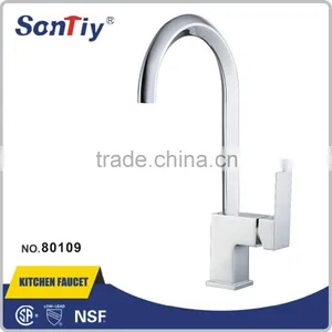 Brass Single Handle Flexible Hose China Pull Out Kitchen Faucet thumbnail-1