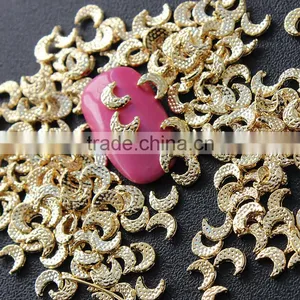 Small Fancy Crescent Moon Shape Metal Jewelry for Nail Decoration thumbnail-1