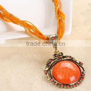 Bohemian Style Vintage Heart Design Round Stone Necklace thumbnail-2