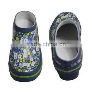 Latest Design Rubber Slippers thumbnail-4