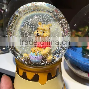 Custom Cute Bear Resin Snow Globe thumbnail-3
