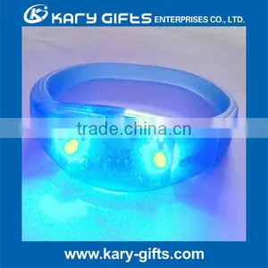 Factory Offer Sound Activated Bracelet LED Flashlight Wristband thumbnail-2
