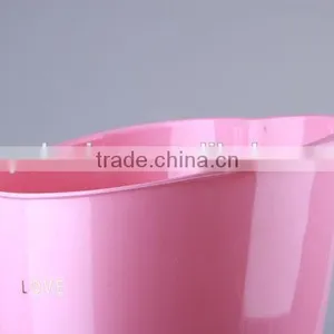 Heart-shaped Sloping Plastic Trash Can/Rubbish Bin Household Garbage Can thumbnail-3