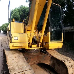 Использованный японский экскаватор Komatsu PC200-7 thumbnail-2