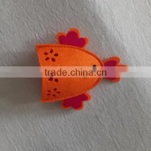 Amazon Best Kid Gift 4 Pcs Felt Easter Egg Holder Easter Egg Cover for Decoration thumbnail-5
