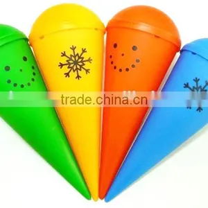 Eco-friendly Portable Ashtray PP Cone Beach Ashtray thumbnail-2