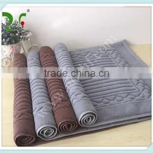 100% Cotton Custom Logo Bath Mat, Bathroom Floor Towel thumbnail-1
