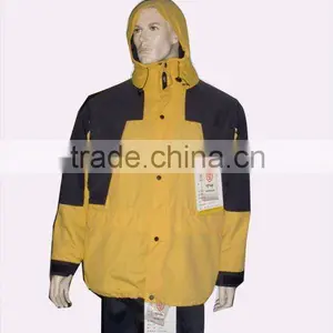 Ski-clothes thumbnail-1