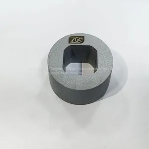 Customized Irregular-shaped Die thumbnail-3