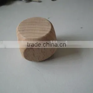 3cm Wooden Dice thumbnail-1
