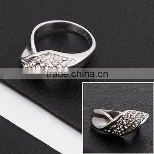 Fashion Diamond Rose Gold Stainless Steel Ring ZR10009 thumbnail-1