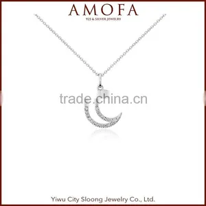 Good Quality Moon Shape Pendant thumbnail-1