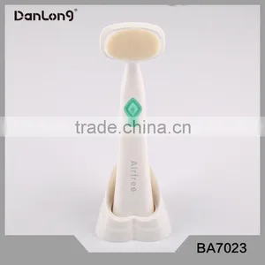 Electric Facial Cleansing Brush OEM and ODM Sonic Facial Cleansing Brush Manufacturer thumbnail-1