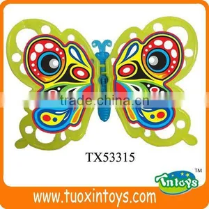 Life-like Pull String Butterfly thumbnail-1