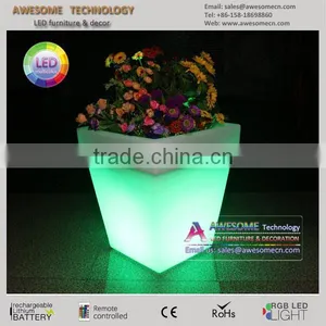Illuminated Floor Standing Vase thumbnail-1