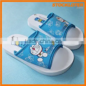 Popular Kids Slippers With Retail Hanger Stock thumbnail-4