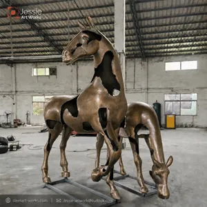 Mirror Polished Stainless Steel Animal Sculpture thumbnail-4