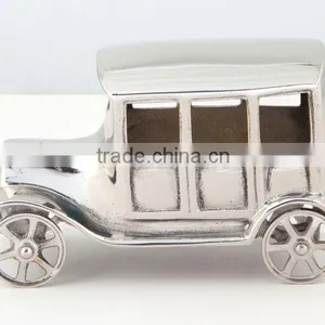 VINTAGE CAR thumbnail-1