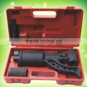 Labor Saving Spanner for Truck Use thumbnail-1
