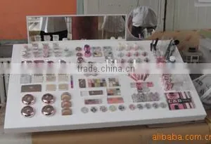 New Design Security Retail Acrylic Cosmetic Display Counter With Experienced Factory Made thumbnail-3