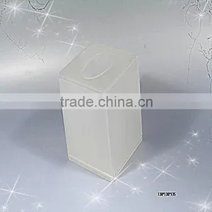 Geace Design Acrylic Car Tissue Box Holder With Good Quality thumbnail-2