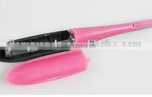 Professional Plastic Heated Mini Electric Eyelash Curler thumbnail-4