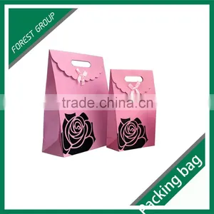 CUSTOMIZED LUXURY PAPER BAG WITH CUSTOM DESIGN thumbnail-1