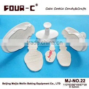 Snowman Plastic Plunger Cutters Christmas Plunger Cutters Fondant Dough Cutter thumbnail-1