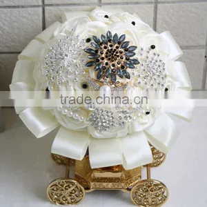 Excellent Wedding Bouquet Handmade Wedding Silk Roses Bouquet With Jewels Crystals thumbnail-2