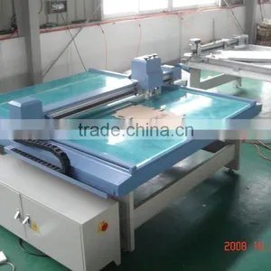 DCZ50 Series Flatbed Digital Cutter thumbnail-3