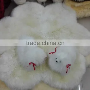 New Style Wholesale Flower Shape Sheep Fur Blanket thumbnail-1