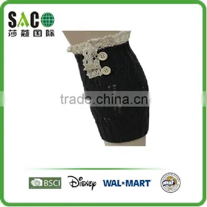 Lace Cuff Cable Pattern With Buttons Legwarmers thumbnail-1