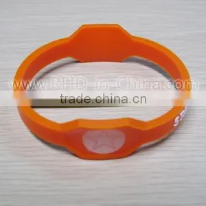 2015 Most Popular RFID Cheap Silicone Wristbands With High Frequency thumbnail-2