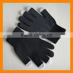 Touch Sensitive Gloves With Dot Palm thumbnail-1