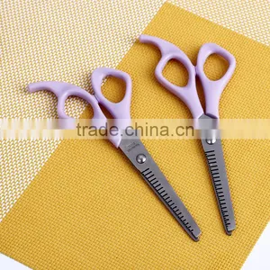 AOY18 Plastic Handle Hair Scissors , Easy Carry Safty Hair Cutting Scissors With Tooth thumbnail-4