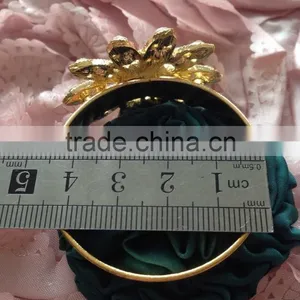 Gold Diamond Big Flower Shape Napkin Ring thumbnail-3