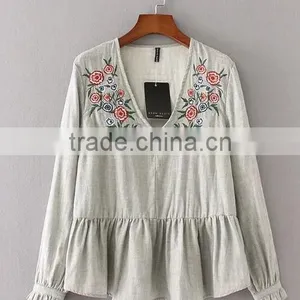 Runwaylover EY2365B New Fashion 2017 Ladies Deep V-Neck Embroidery Blouse thumbnail-4