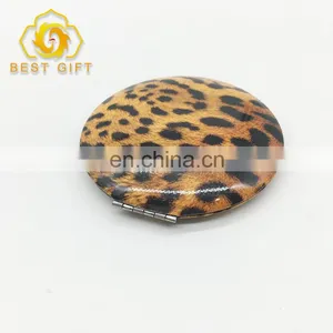 2017 New Cheap Custom Shape Hand Mirror With Two Glasses thumbnail-3