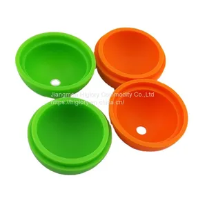 2022 Amazon Hot Selling Ball Shape Household Silicone Freezer Trays Silicone Ice Cube Mold Seals In Freshness With Lid thumbnail-3