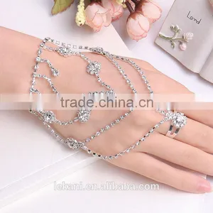 Attractive Shiny Ladys Best Gift Finger Chain Ring Bracelet thumbnail-3