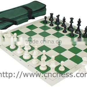 Standard Club Chess Set thumbnail-2