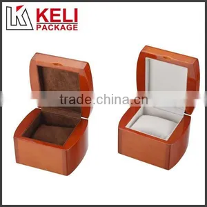Special Luxury Wooden Watch Box for One Use thumbnail-2