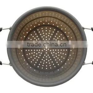 Gray Silicone Collapsible Colander thumbnail-2